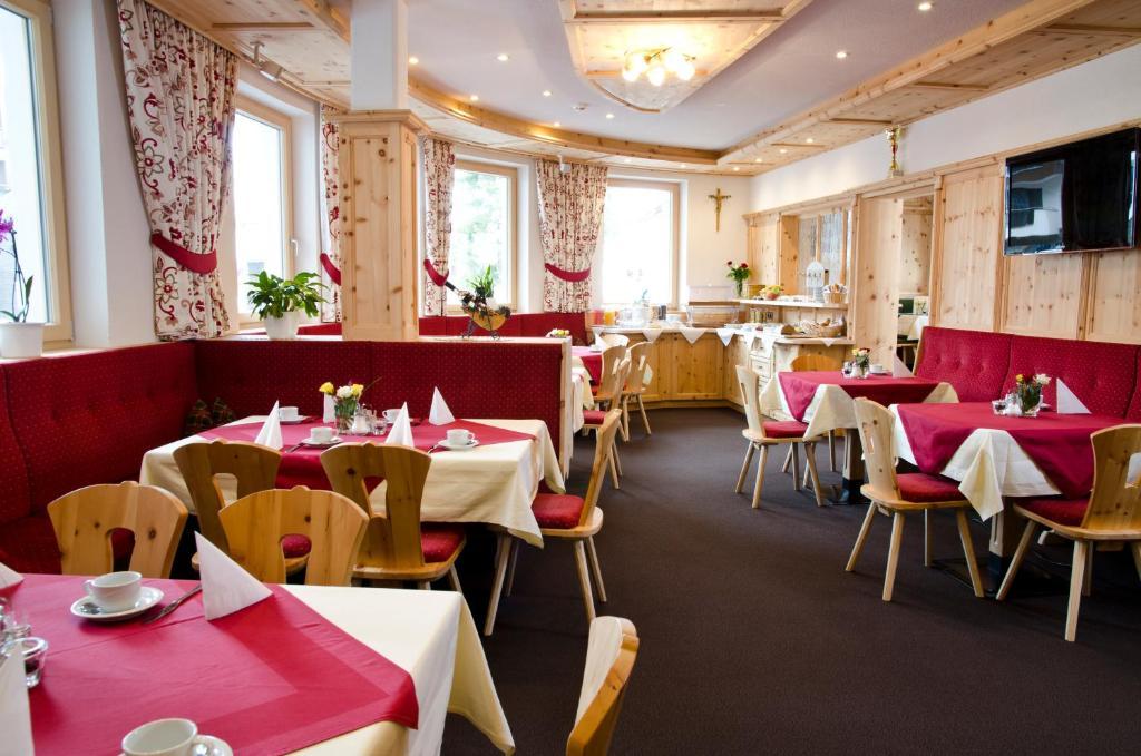 Berghotel Rasis 갈투르 외부 사진