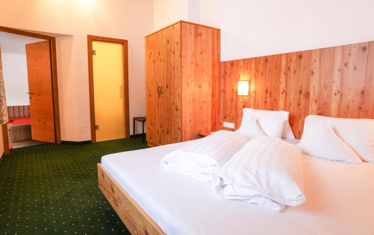 Berghotel Rasis 갈투르 외부 사진