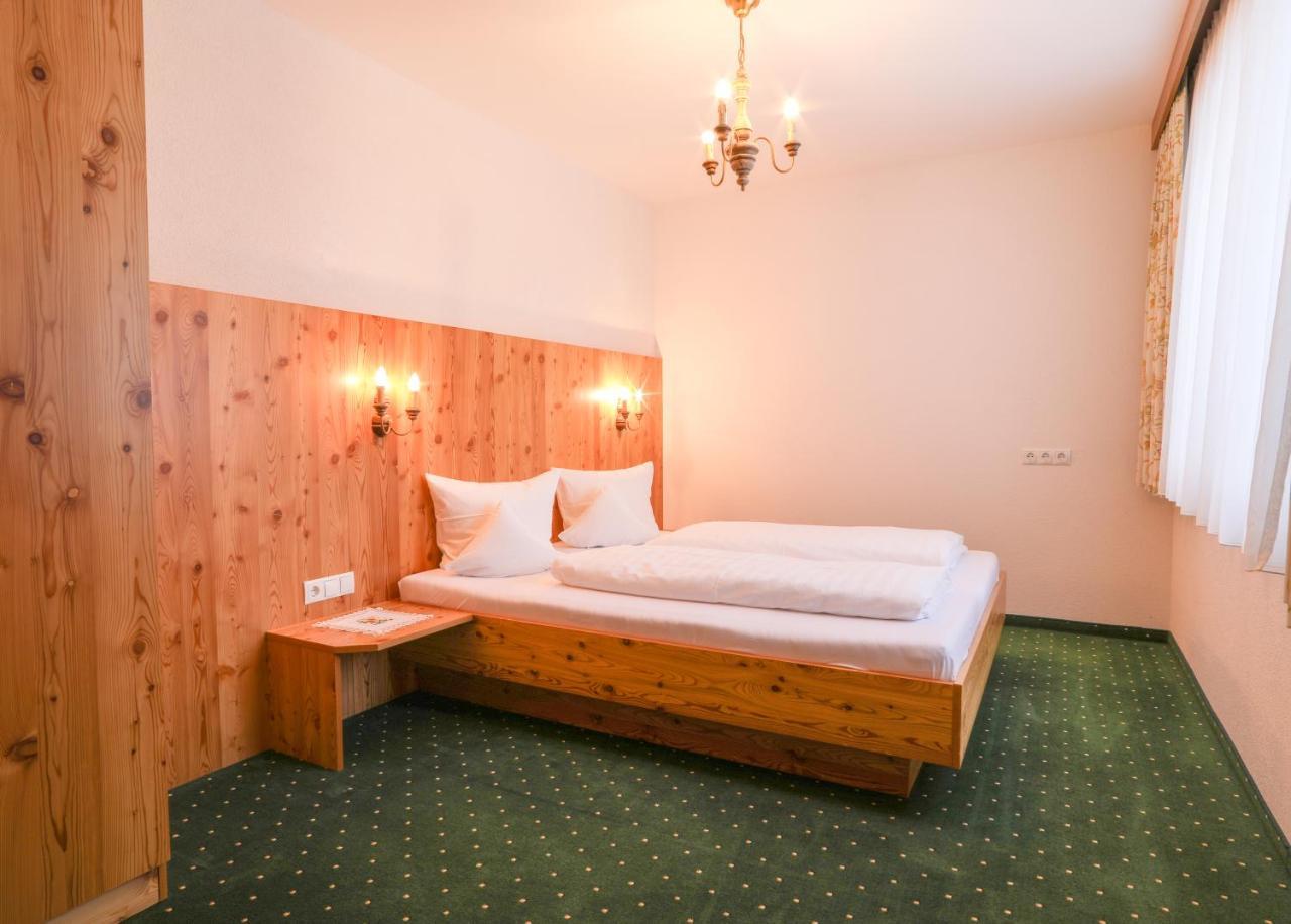 Berghotel Rasis 갈투르 외부 사진